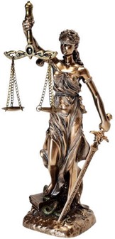 GAVE TIL ADVOKAT. En lille figur af gudinden Justitia. Gave til jurist