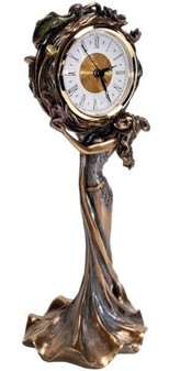 BRYLLUPSGAVE TIL MANDEN. Art Nouveau bronzefigur, kvinde med stor ur