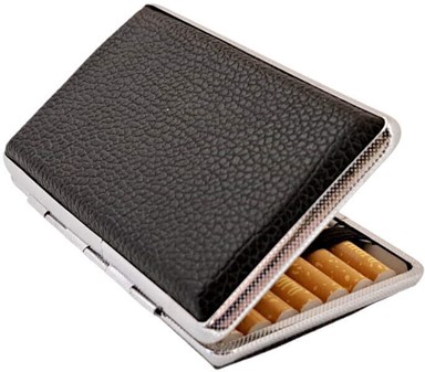 CIGARETETUI TIL 20 STK SLIM CIGARETTER. Etui kunstlæder sort. Kun 89,-